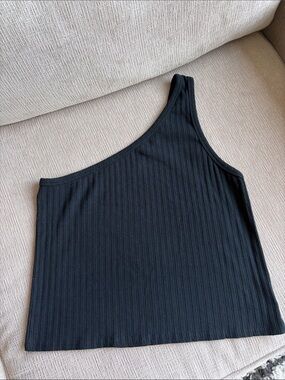 American Eagle Outfitters Black One-Shoulder Ribbed Tank